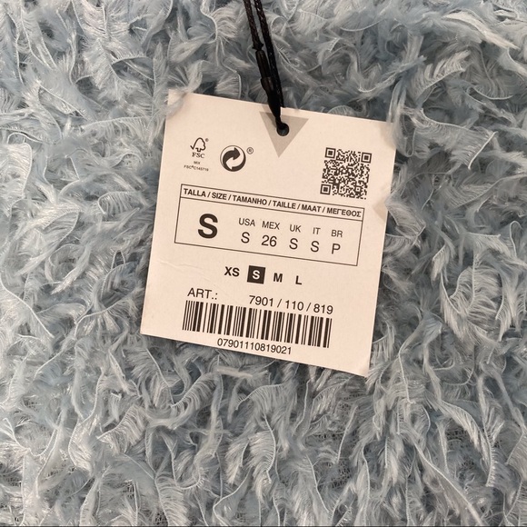 Zara Feather Effect Crop Top - Picture 10 of 10